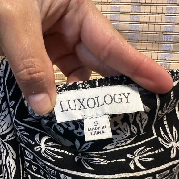 Luxology Black & White Floral Square-Neck Jumpsuit - Picture 3 of 4